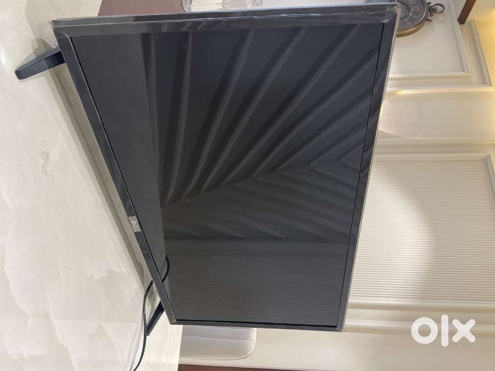 LG 32inch smart TV