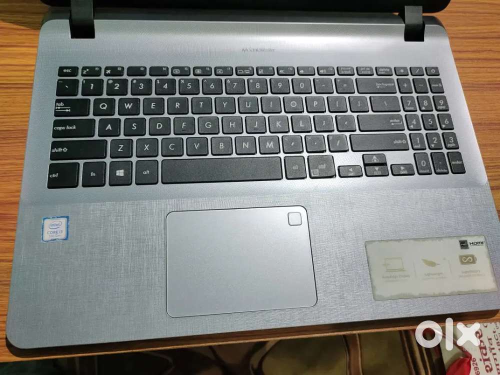 ASUS  LAPTOP  i3  7th Gen