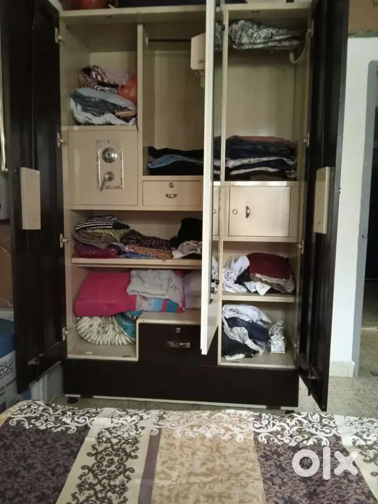 New pattern cupboard