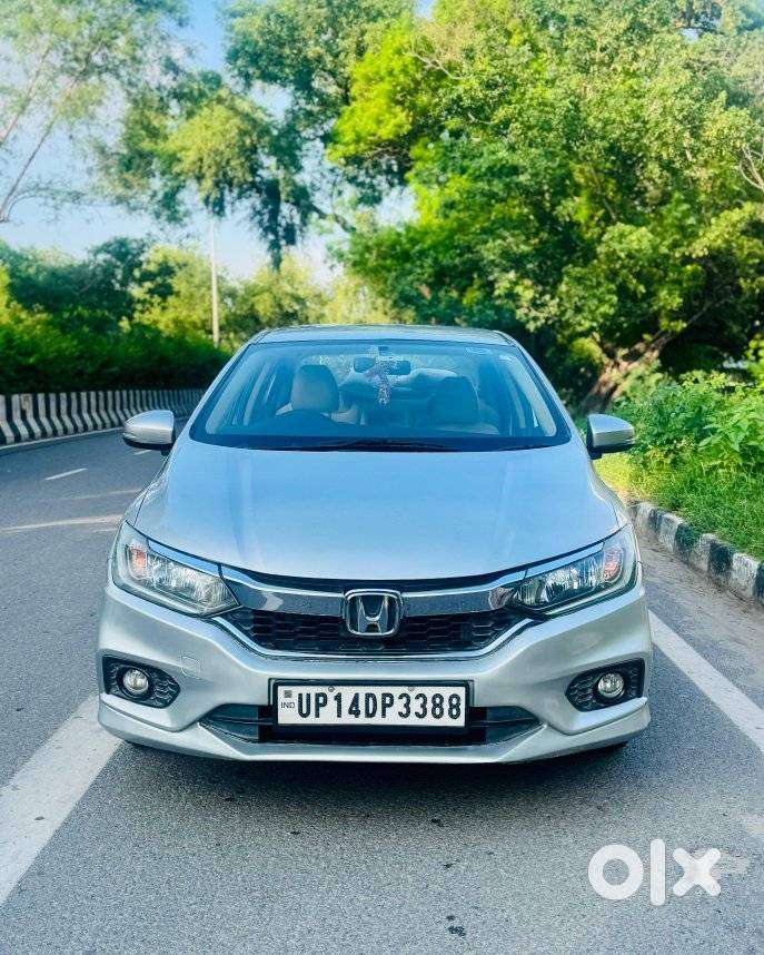 Honda City V AT, 2018, Petrol