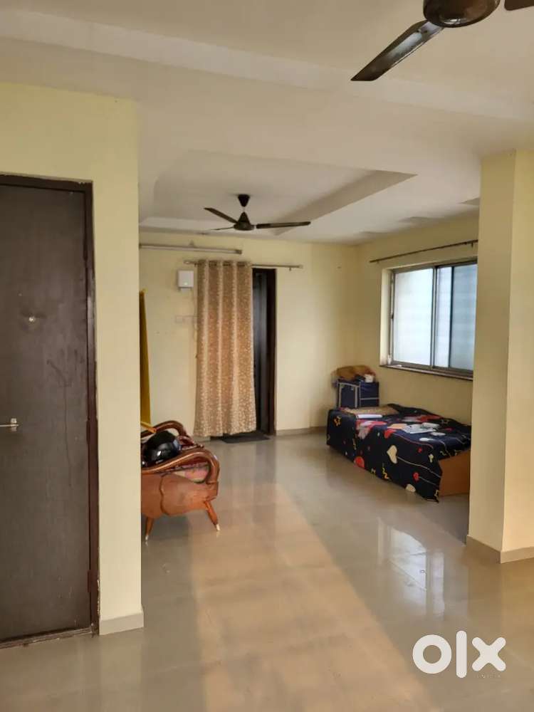 Looking for flatmate in 2bhk flat on sharing basis