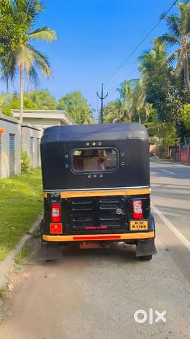2011 auto Valid papper.Good engine .Good perfomence