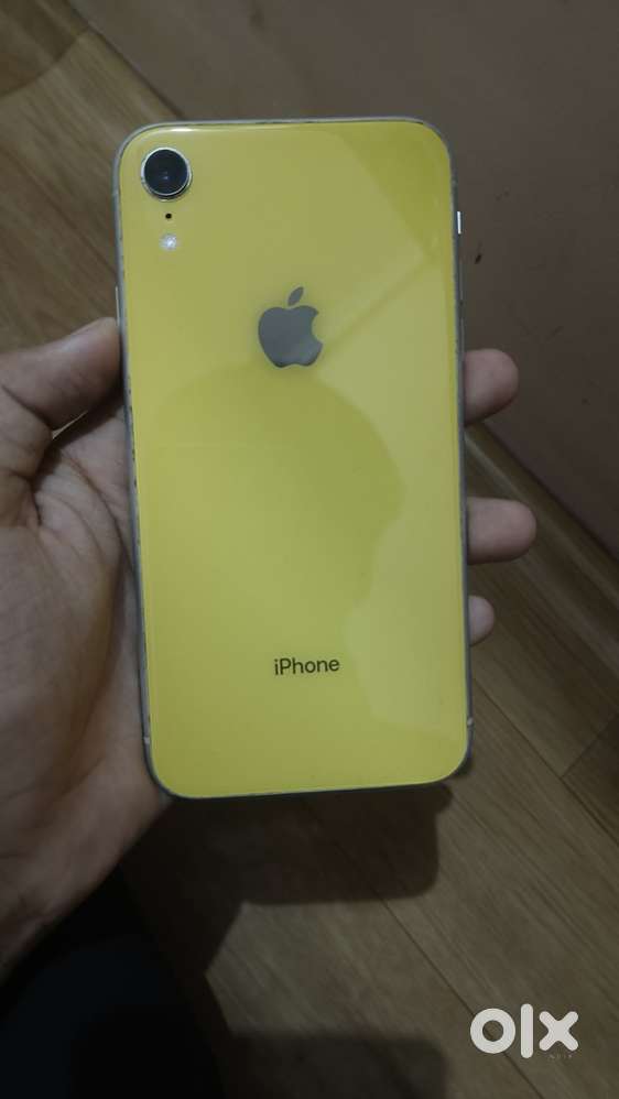 Iphone xr (64gb)