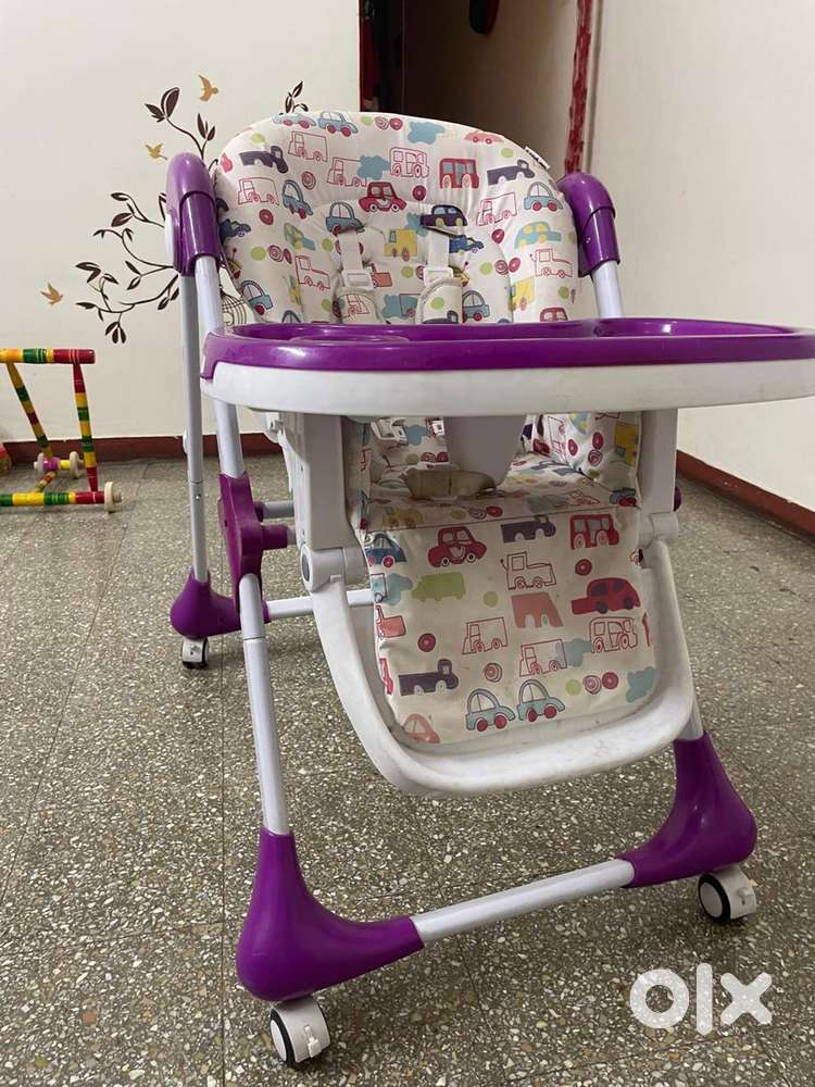 Luv lap high chair for baby feeding