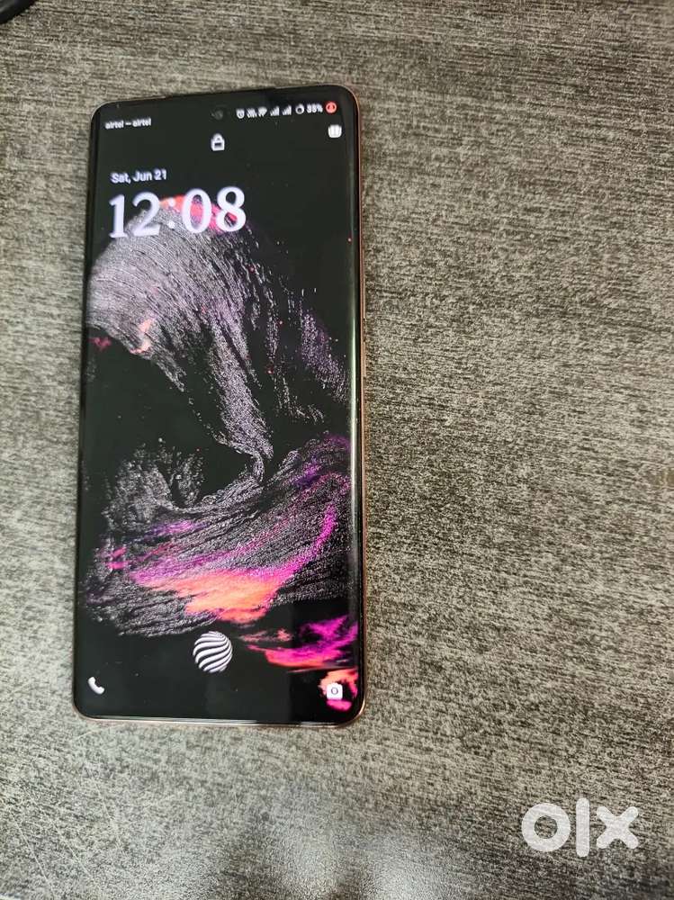 Vivo v40e 2 month old