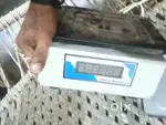 इलेक्ट्रॉनिक तराजू है पैसे की जरूरत है इसलिए सेल कर रहा हूं