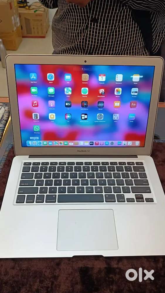 APPLE MACBOOK AIR
