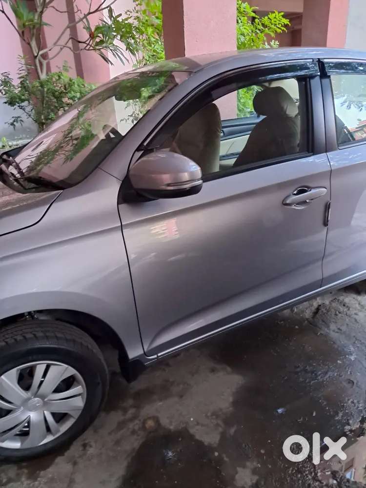 2 Driver chahiye urgently