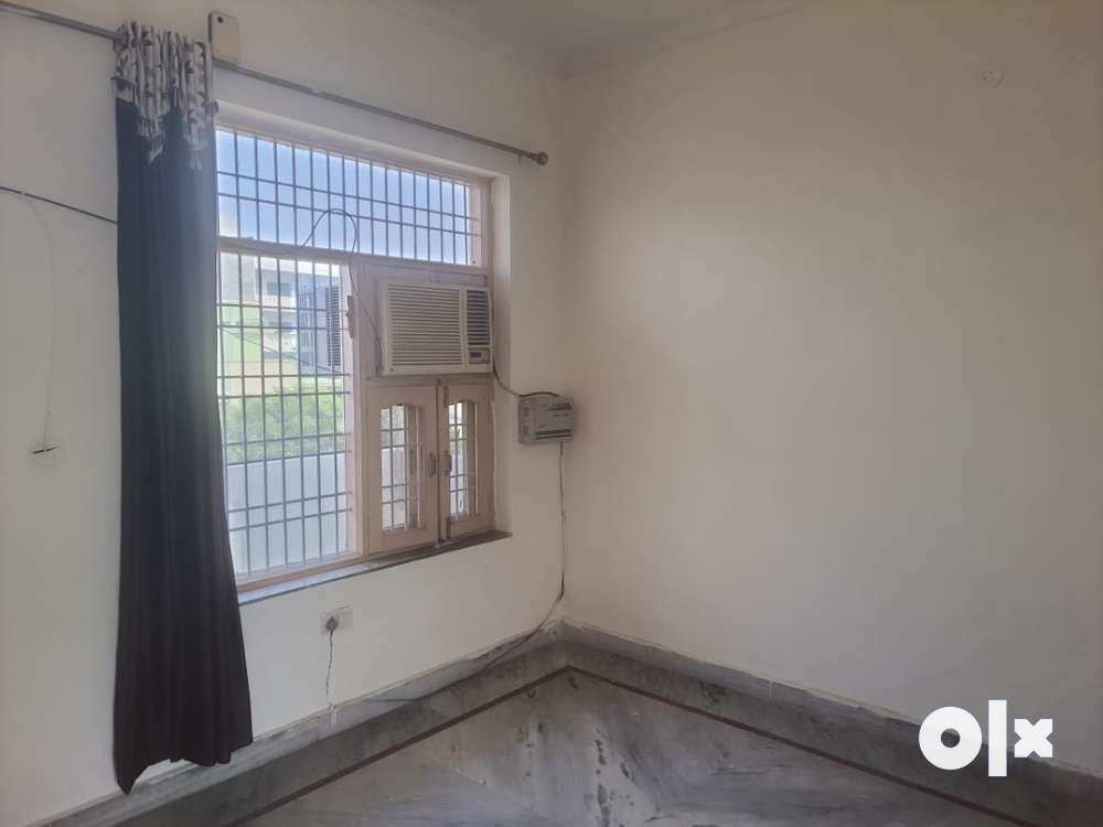 1 bed room with kitchen for rent