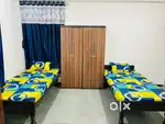 Fully furnished boys pg available in fatehgunj j