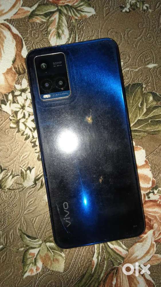 Vivo y21 All oky phone hai koi dikkat bhi nhi hai exchange kar lu ga