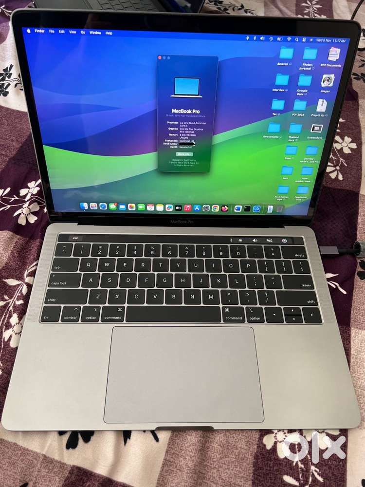 Macbook Pro 13 inch with touchbar 2018 (3 thunderbolt ports)