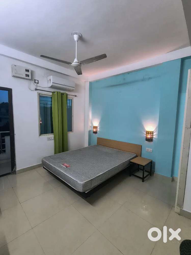 1rk furnished ( bed ,ac,fan light coupboards available)