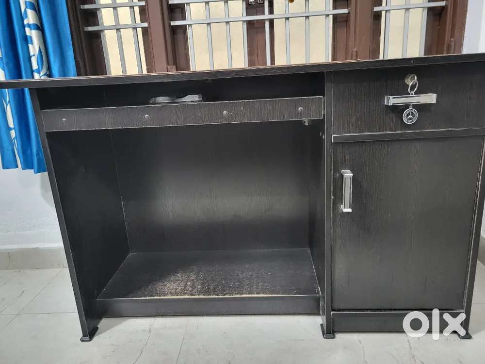 Study/ computer table