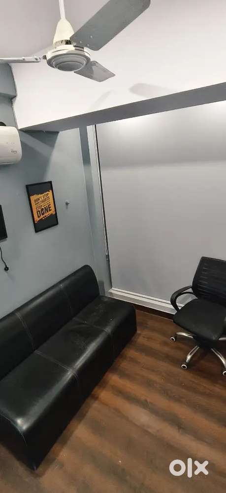 Hourly Work/Meeting Cabin for Students & Professionals AC Quiet Space