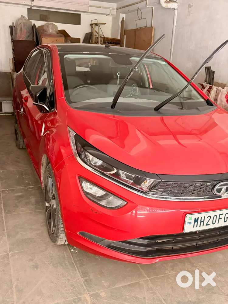 Tata Altroz XZ(O)
30000 kms only

Brand new Condition...

Top end mode
