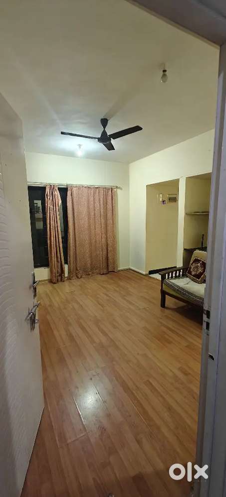 Readily Available 3BHK, 7Km to Powai, 4Km from Goregaon Station
