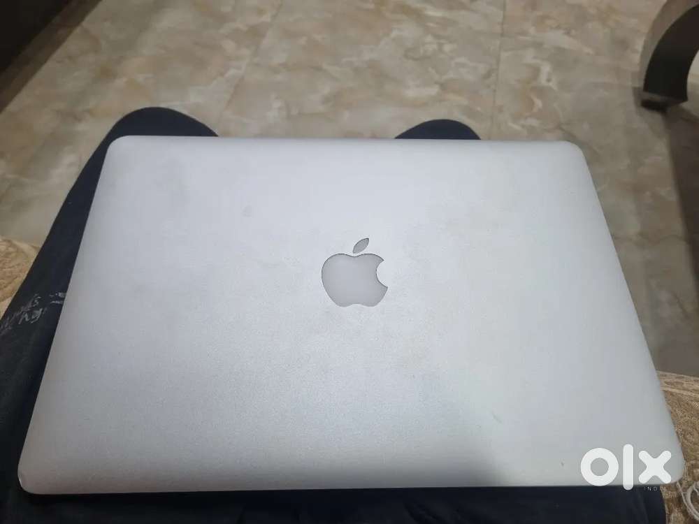 Macbook air early 2015