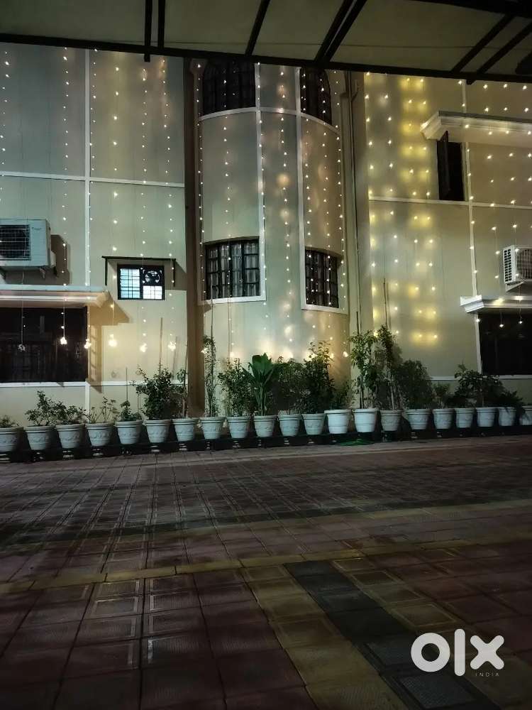 Diwali light lagai jaati Hai