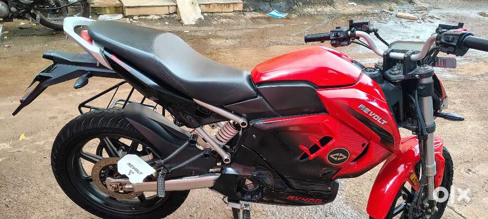 Revolt rv 400 2022 electric bike
