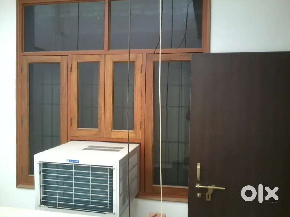 Room at 5000 only with attach kitchen with combined washroom