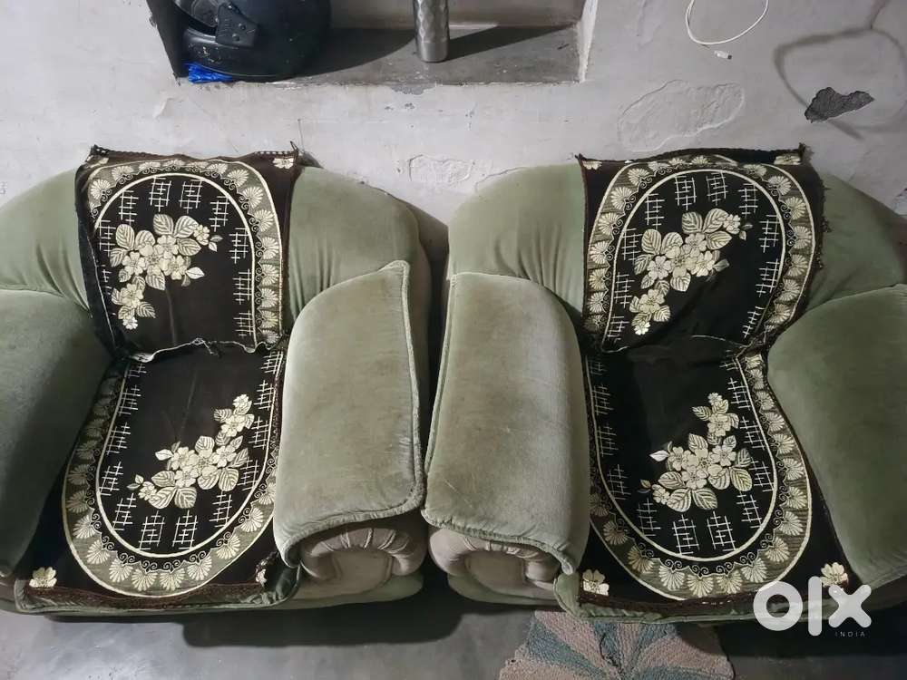 5 sitter Sofa set