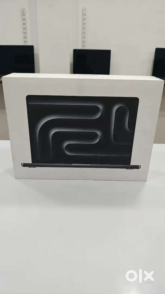 APPLE M3 PRO A2992 M3 PRO 18GB