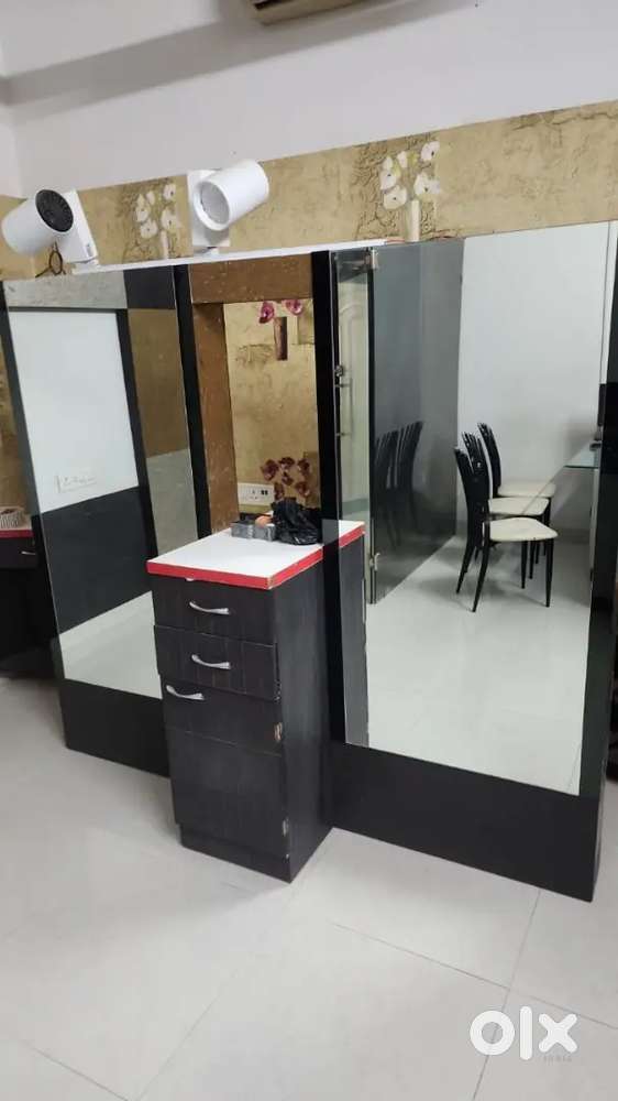 Mirror two side