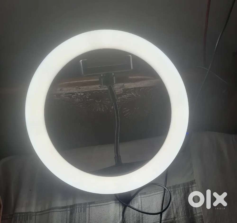 Ring light
