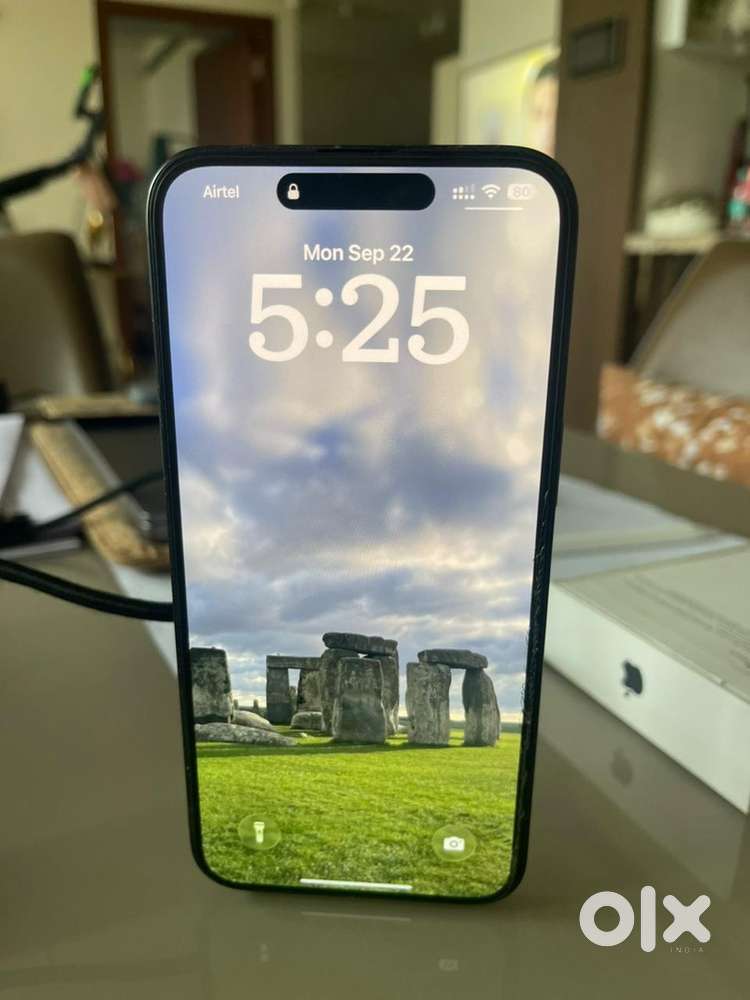 iPhone 15 Pro Max - 512 GB Mint Condition