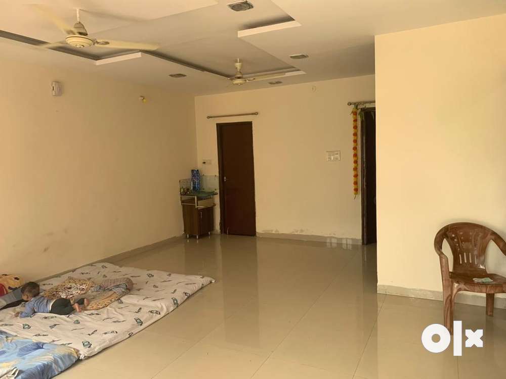 3BHk-13000/month, 1bhk - 9000/month Semi furnished villa for rent