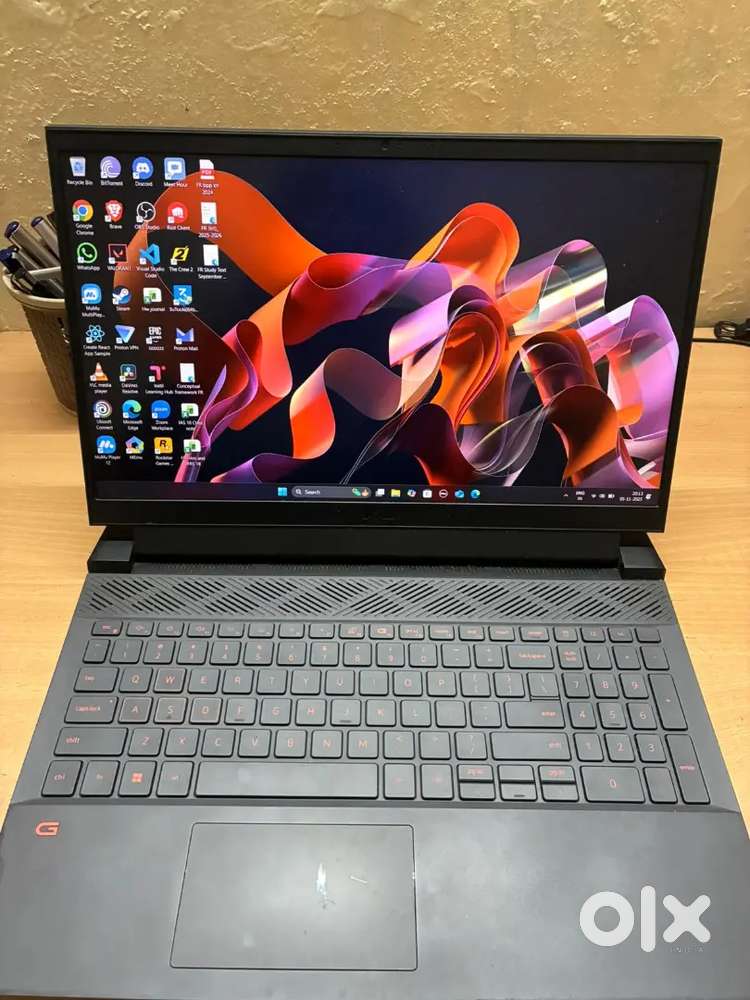 Dell G15
 Laptop