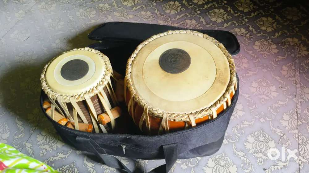 Tabla with cover