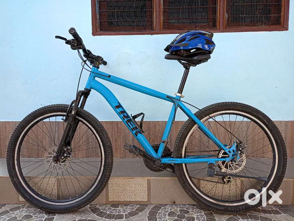 Well maintained Trek style customised cycle