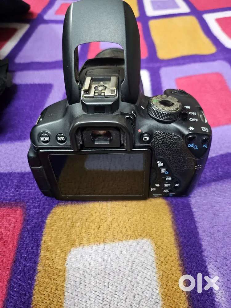 Canon 700d wih dual lens