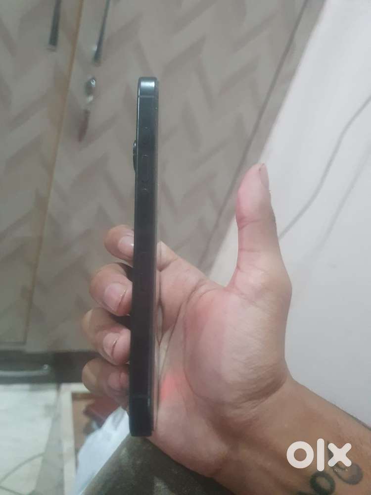 Iphone 16pro mint condition new like