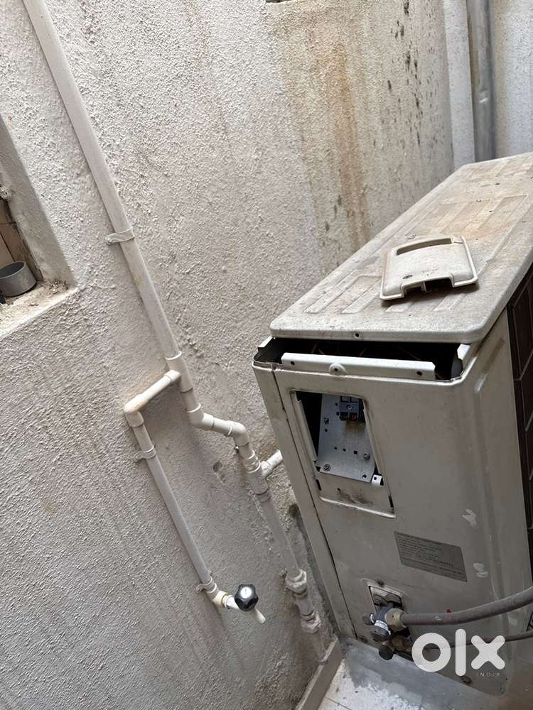 Blue star AC 1.5 ton