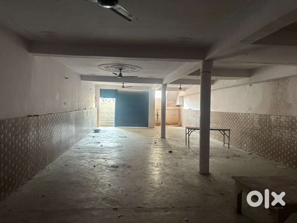 1100 sqft basement avilable at ayodhya road darshan nagar