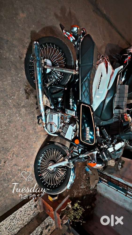 Yamaha Rx100 black