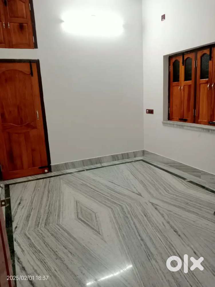 2 Bhk house with closed independence car parking is for