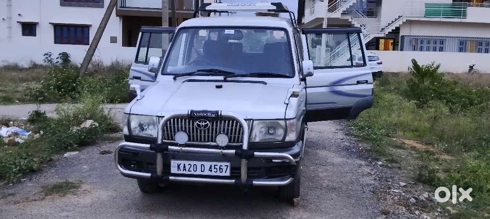 Toyota Qualis 2003 Diesel 90000 Km Driven