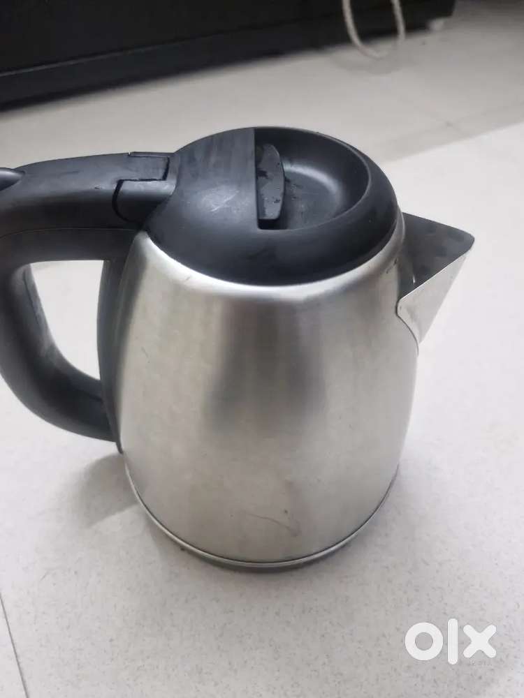 Pigeon Electric Kettle with Stainless Steel Body, 1.5 litre.
