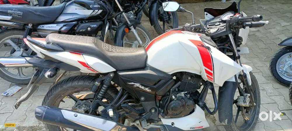 अपाचे आरटीआर 2020 मॉडल मात्र 63000 में वेल मेंटेन गाड़ी।