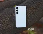 S23 flagship phone, new condition with 2months warranty