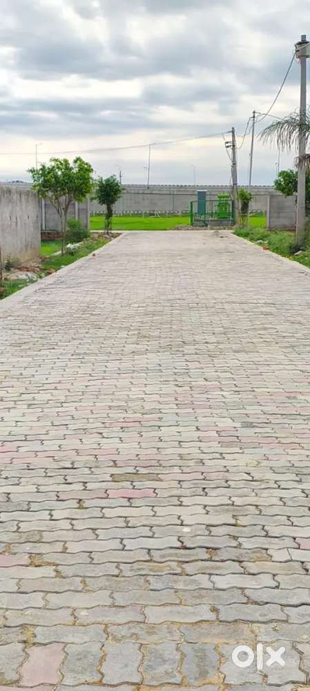 सुल्तानपुर रोड के पास में बैंक लोन के साथ प्लॉट खरीदे