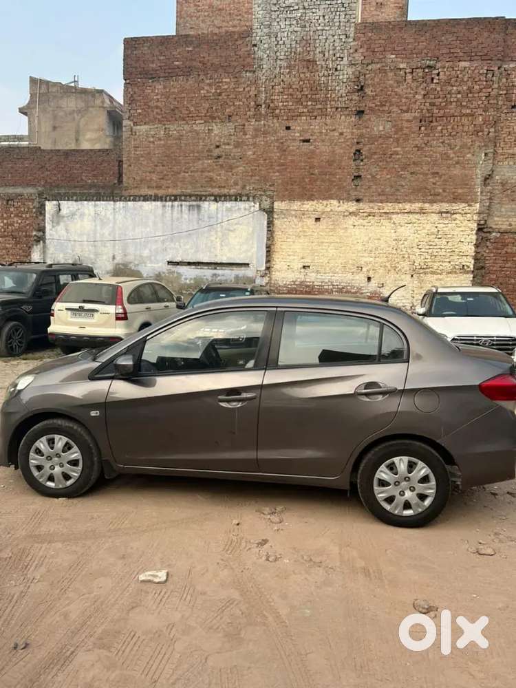 Honda Amaze 2014 Petrol Well Maintained