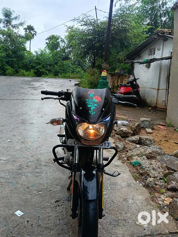 Pepar update bike Good condition Bajaj pulser 150 bike