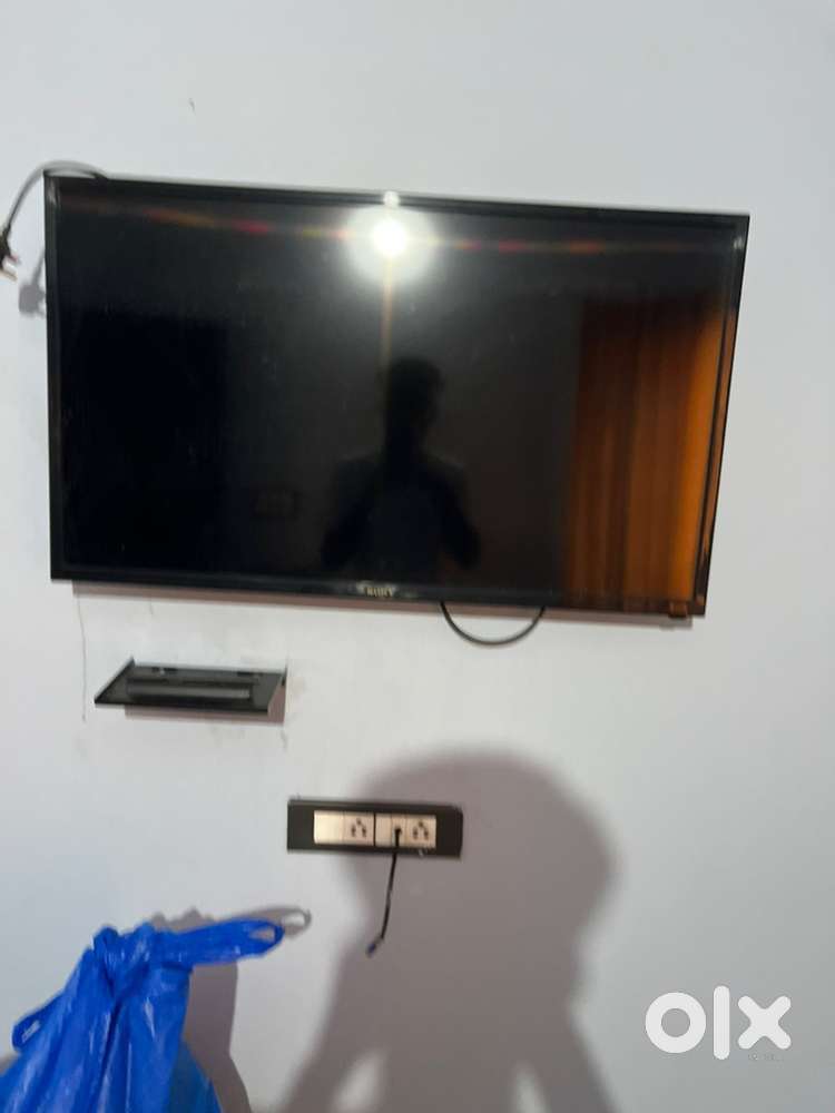 SONY TV 32 Inch Se Thoda Jyada Hain