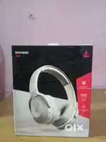 boAt

Rockerz Grey colour