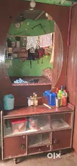 Dressing table